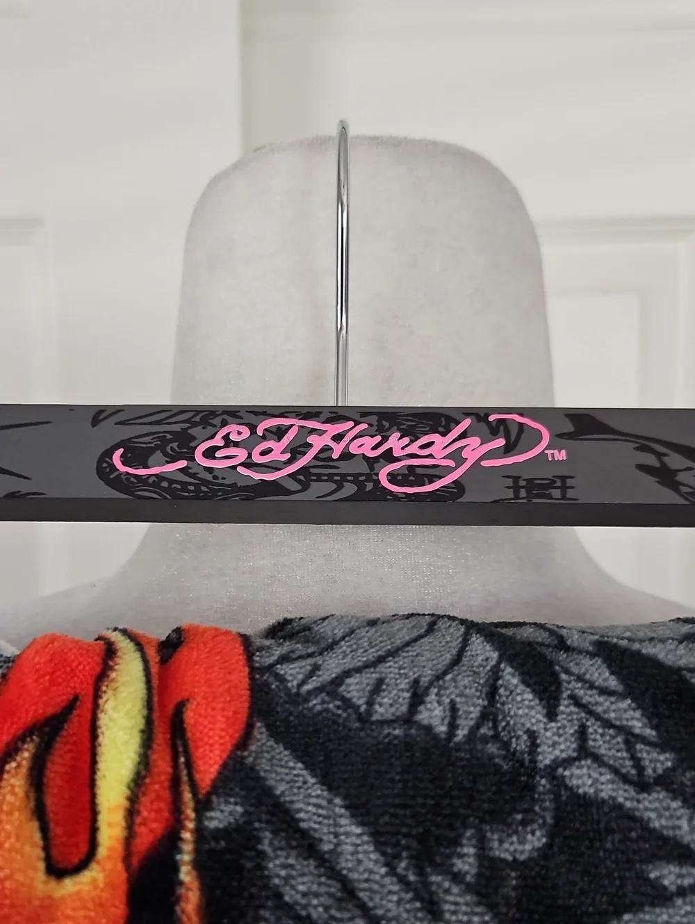 Ed Hardy NWT Plush Oversized Throw